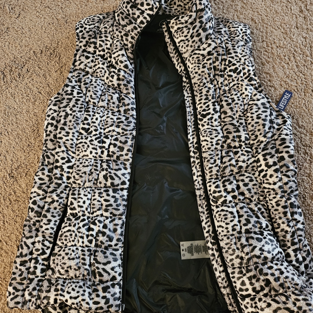 Betsey Johnson Leopard Print Vest